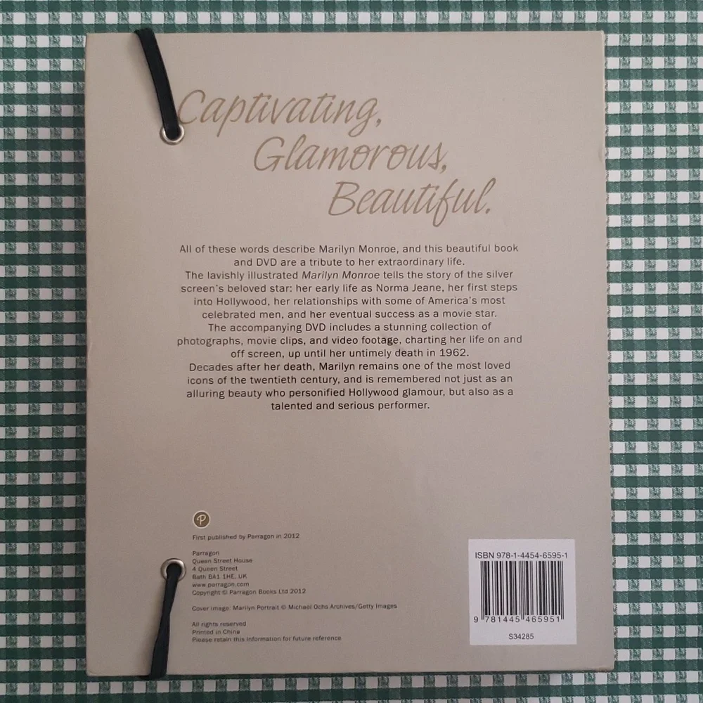 Vtg Marilyn Monroe A Photographic History of Her Iconic Life Book with DVD